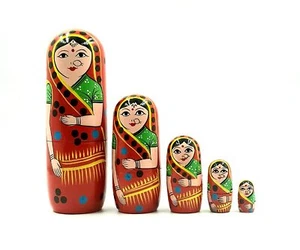 Russische Matroschka handbemalte stapelbare verschachtelte Puppen (klein, rot)  - Bild 1 von 4