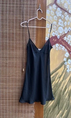 Top Camisola Valentino Rojo Negro Malla Talla 40  Foto 1 de 4