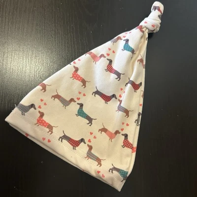 Boné chapéu bebê recém-nascido nó superior Dachshund em suéteres corações amor hospital foto - Imagem 1 de 2