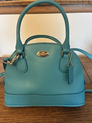 Bolso Bandolera Coach Mini Cora Domed Satchel Turquesa Aqua Excelente Foto 1 de 4
