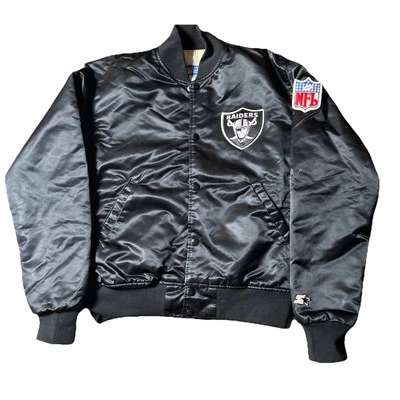 Jaqueta inicial vintage Oakland Raiders M cetim preto NFL costurada anos 90 autêntica - Imagem 1 de 4