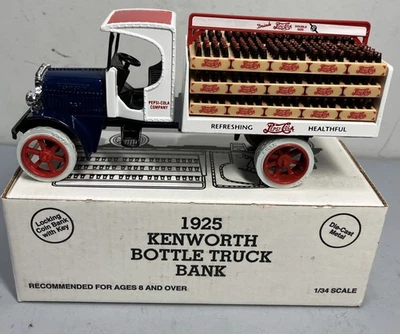 Ertl 1925 年 Kenworth 百事可乐瓶送货卡车压铸金属银行 1994 年 1/34 — 第 1/4 张图片