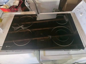 12.  GE BACKOFENHERD HAUPTAUFSATZ WB62T10526 - Bild 1 von 7