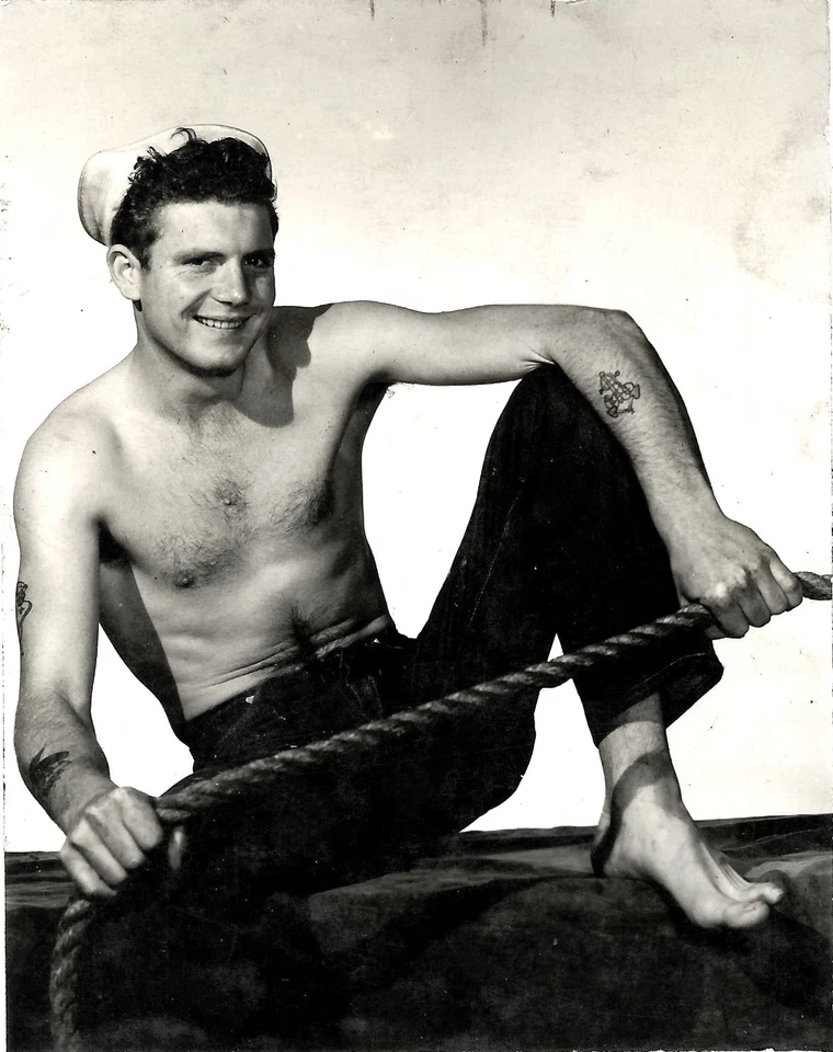 Interés Gay - De Colección - Fotos Físico Masculino - GREMIO DE MODELOS ATLÉTICOS 3,5 x 4,5" Foto 1 de 1