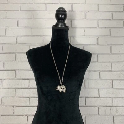 Collar colgante de elefante Forever 21 para mujer Foto 1 de 4