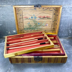Set calligraphie japonaise ou chinoise marqueterie de paille, XXème. Pinceaux - Bild 1 von 14