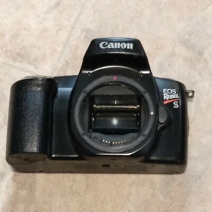 Canon EOS Rebel S 35mm SLR Film Camera Body ~Film Tested~ - Picture 1 of 3