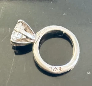 VINTAGE ERICA COURTNEY MASSIV Sterling BABY RING CHARM ANHÄNGER - Bild 1 von 4