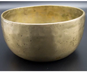 Old collected singing bowl-6 inches Diameter handmade singing bowl-Chakra Heal - Picture 1 of 4
