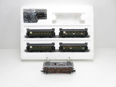 (CHL154) Roco 43923 H0 AC Zugset Personenzug der DRG mit E 32, digital EVP - Bild 1 von 4
