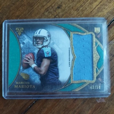 2015 Topps Triple Threads Relics Marcus Mariota #TTRJR-MM Emerald /50 (MEM, RC) - Image 1 of 2