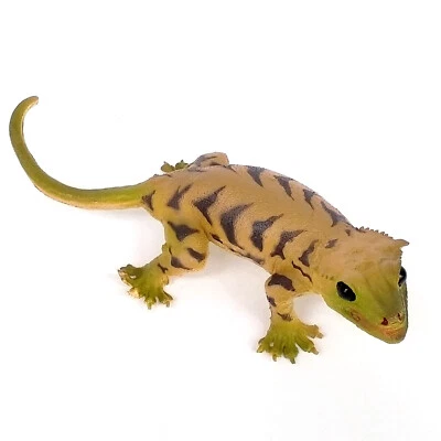 Gecko crestado por AAA figura de goma maciza reptiles lagartos A.A.A. NUEVO Foto 1 de 4