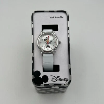 Disney MCK308 Enfermera Minnie Mouse Esfera Plateada, Banda Blanca Imitación Cuero Foto 1 de 2