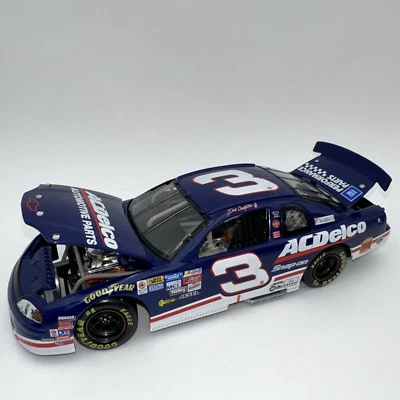 Dale Earnhardt Jr #3 AC Delco 1999 Monte Carlo 1:24 动作库存汽车 — 第 1/4 张图片