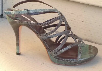 Max Studio 蛇纹精美皮革绑带厚底凉鞋 Saphirine 绿色 7 1/2 — 第 1/4 张图片