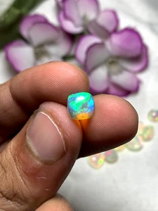 1.50 Carat Natural Ethiopian Welo Opal Size 7.50x7.50x4.40 MM Fire Opal M-44 - Picture 1 of 3