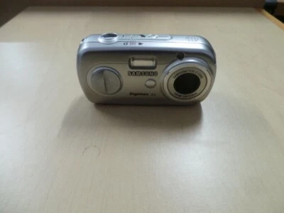 Samsung Digimax A402 4,0-MP Digitalkamera - Silber Guter Zustand - Bild 1 von 2