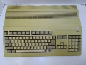 KOMPUTER AMIGA 500 COMMODORE REV 6A PAL VER KS1.3 PRZETESTOWANY I DZIAŁAJĄCY ZESTAW #28 - Zdjęcie 1 z 23