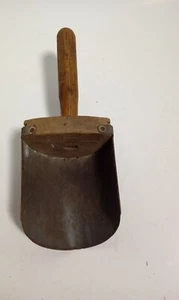 Vintage Grain Scoop Wood Base and Handle with Metal Scoo - Picture 1 of 6