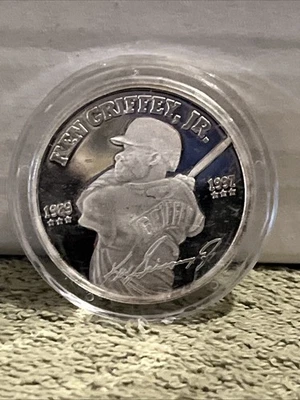 Ken Griffey jr. Silver Proof coin 1989-1997 Career Statistics Seattle Mariners  - Image 1 of 2