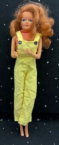 Muñeca pelirroja Barbie Midge Mattel vintage con traje 11" ojos verdes 1965 - Imagen 1 de 9