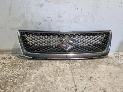 Parrilla delantera e insignia cromada central Suzuki Grand Vitara 2006 JT 71743-65J0 Foto 1 de 4