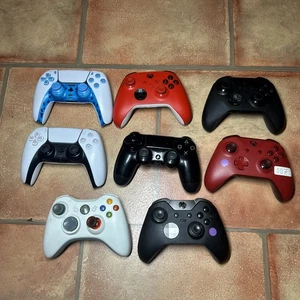 8x Mixed Controller Joblot FAULTY Xbox Elite Series PlayStation 5 Spares/Repairs - Picture 1 of 9