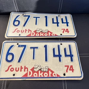 South Dakota 1974 Matched Set Of Pick Up Truck Plates 67 T 144 - Picture 1 of 5