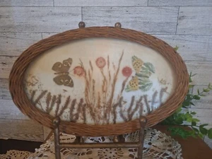 Vntg Oval Dried Butterfly/ Floral Picture in Wicker Frame, MCM , Boho decor,... - Picture 1 of 10