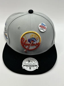 NEW Lids Hat Drop HD Topps Chrome New York Yankees Cosmic Size 7 1/4 IN HAND - Picture 1 of 3