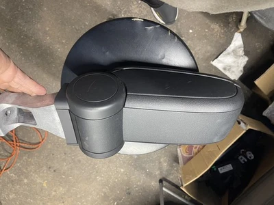 AUDI A3 S3 2006-13 reposabrazos central consola reposabrazos tapa OEM gris Foto 1 de 4