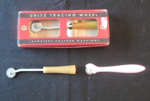 Vintage Plastic Handle Tracing Wheel Sewing Lot 2 Dritz 1 Heart - Picture 1 of 4