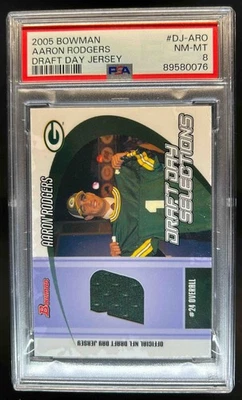 Camiseta deportiva Bowman Aaron Rodgers Draft Day Selections 2005 RC #/25 Packers PSA 8 Foto 1 de 2