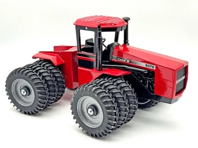 1/16 Case IH 9370 4wd Tractor With Triples - Image 1 of 2