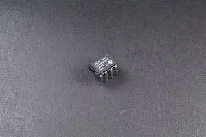 LM193JGB Texas Instruments Dual Differential Comparator 5962-9452601QPA - Picture 1 of 2