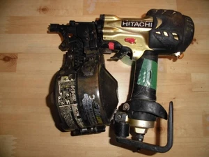 Hitachi High-Pressure Nailer NV65HMC Gold - Picture 1 of 3