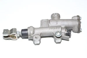 Cilindro maestro freno trasero 21-25 Honda Crf300l Rally Abs OEM  - Imagen 1 de 8