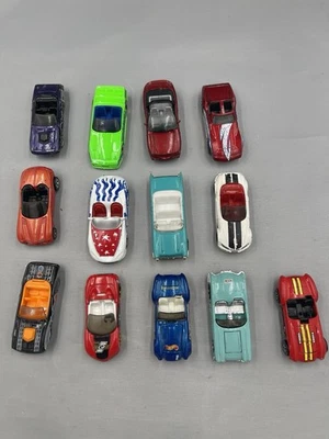 Lote Mixto Hot Wheels Años 80 90 - Castrol #61 Alien Double Vision Rocket 15 Coches Foto 1 de 4