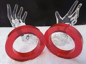 (2) Braccialetti Vintage NOS CRANBERRY Lucite Acrilico Braccialetti Estee Lauder - Foto 1 di 6
