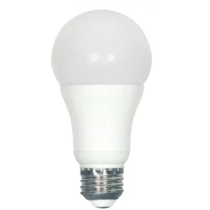 NUOVA Custodia di 6 Lampadine LED SATCO S9107 7A19/LED/2700K/450L/120V/D - Foto 1 di 1
