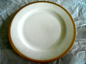 "Antike Bayern Hutschenreuther China Salatteller mit Goldrand 7 3/4" - Bild 1 von 3