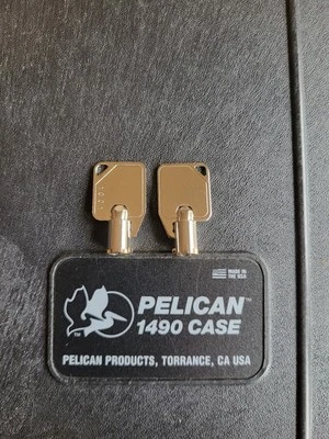 Pelican Case Keys (2) for 1490 1470 and Storm iM2370. Replacement Case Keys.