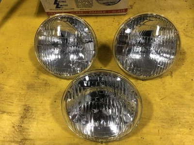 60-67 GM Cars T-3/T3 New Head Light Bulb Set #SB6067S - Image 1 of 4