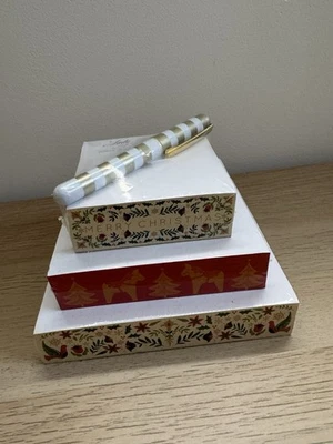 3 Christmas Notepads Lady Jayne LTD Tower Of Notes With Pen (200 sheets each) - Image 1 of 4