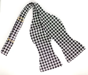 Houndstooth Self Tie Bowtie Mens Black White Modern Adjustable Handmade Custom - Picture 1 of 3