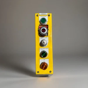 🔴SCE LR97418 Contenitore Pannello di controllo arresto di emergenza 800T-QH2A 800T-H33!!️QTY 1 - Foto 1 di 11