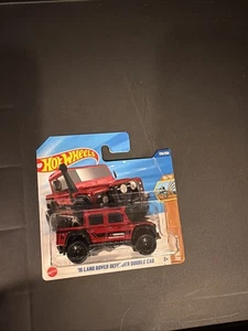 2025 HOT WHEELS MAINLINE CASE J '15 LAND ROVER DEFENDER DOUBLE CAB HW DIRT - Picture 1 of 2