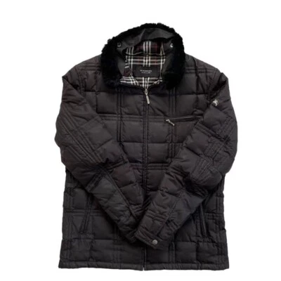 Chaqueta acolchada BURBERRY etiqueta negra cuello a cuadros Nova talla M moda para hombre Foto 1 de 4