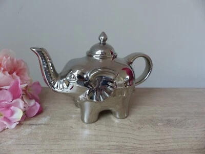 Théière en forme d'éléphant en céramique couleur argent vintage - Photo 1/4