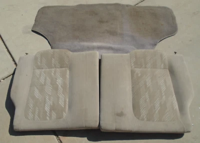 94-01 JUEGO DE COJINES TRASEROS ACURA INTEGRA OEM CUPÉ HATCHBACK TIPO T MARFIL Foto 1 de 4